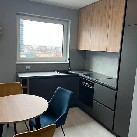 Szálloda New Apart - Next To Sky Tower Wrocław